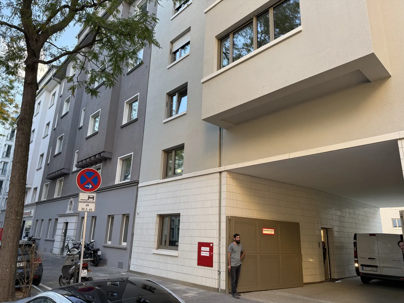 2 Zimmer Wohnung mit 95 m² in Köln – Bild 2