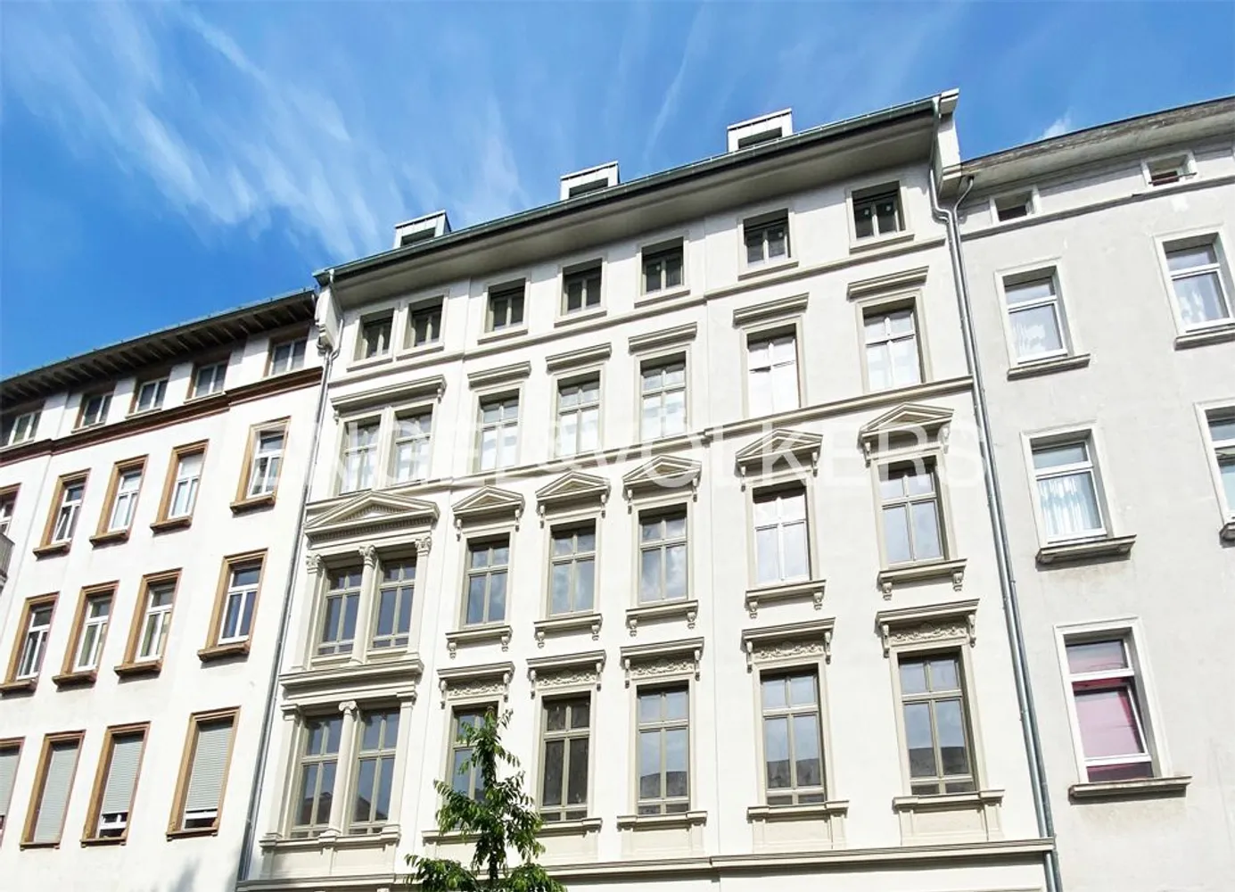 5 Zimmer Wohnung mit 181 m² in Frankfurt am Main – Bild 4