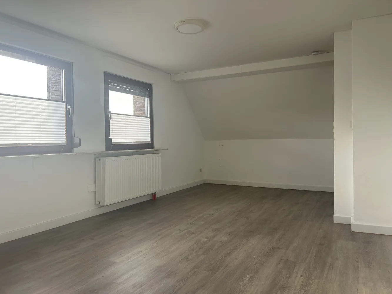 2 room apartment with 45 m² in Dormagen – Photo 6