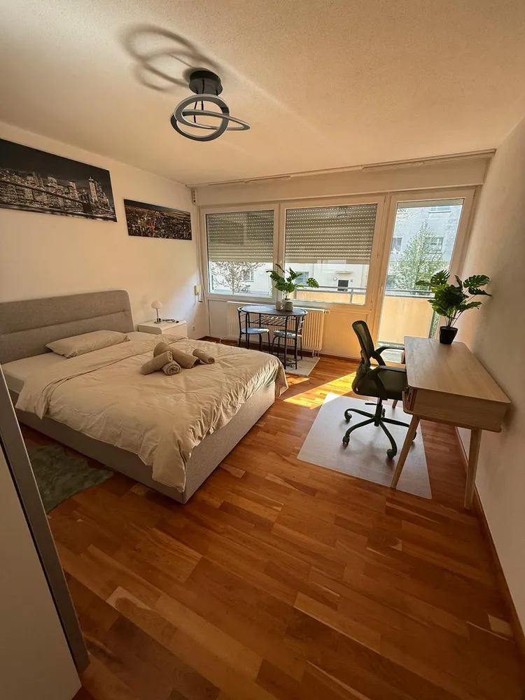 WG-Zimmer mit 17 m² in München – Bild 1