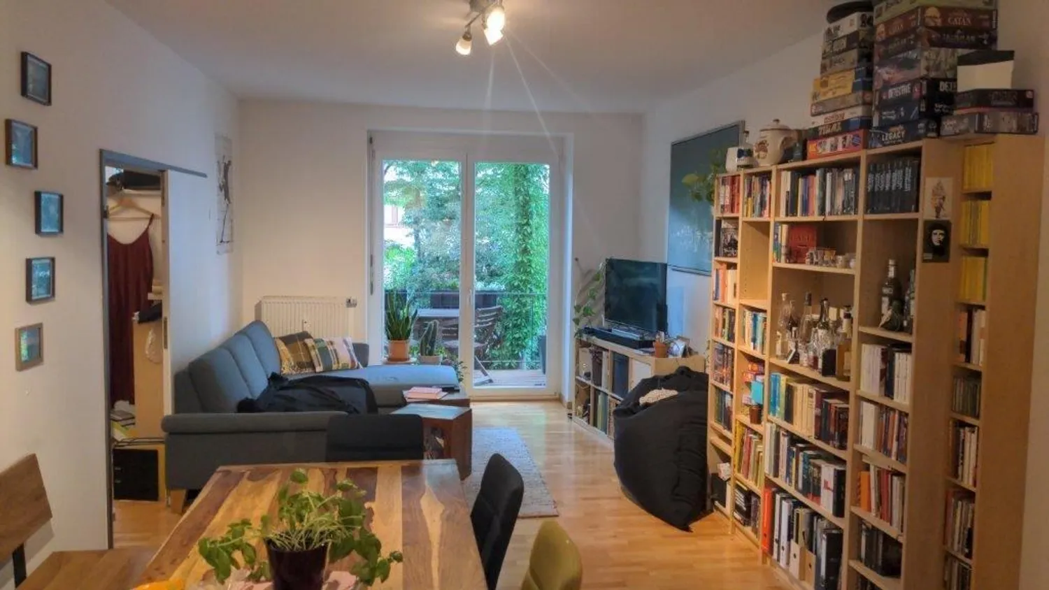 2 room apartment with 68 m² in Stuttgart – Photo 1