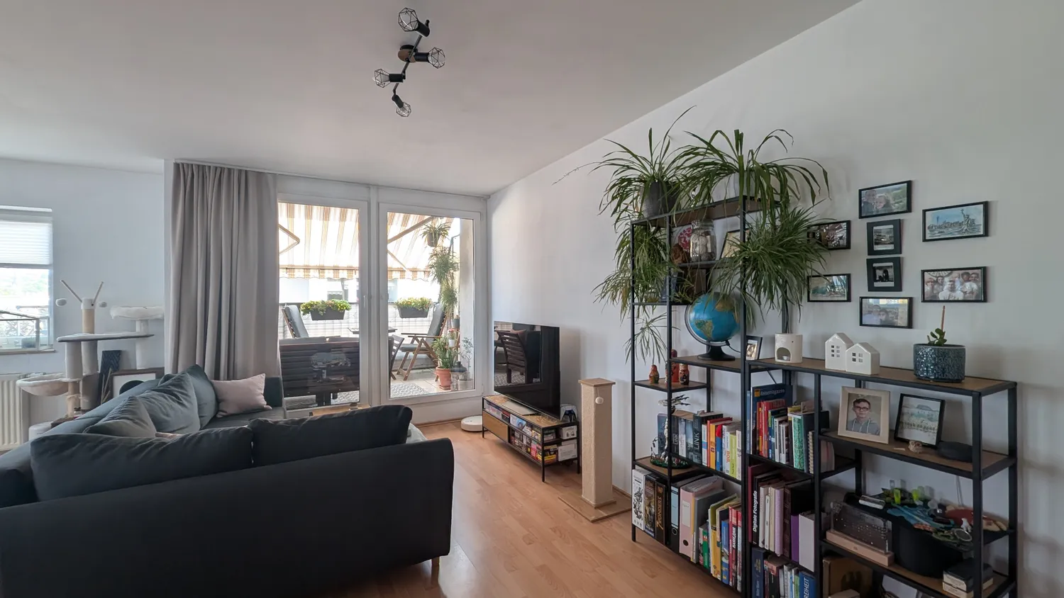 2 Zimmer Wohnung mit 64 m² in Dresden – Bild 2