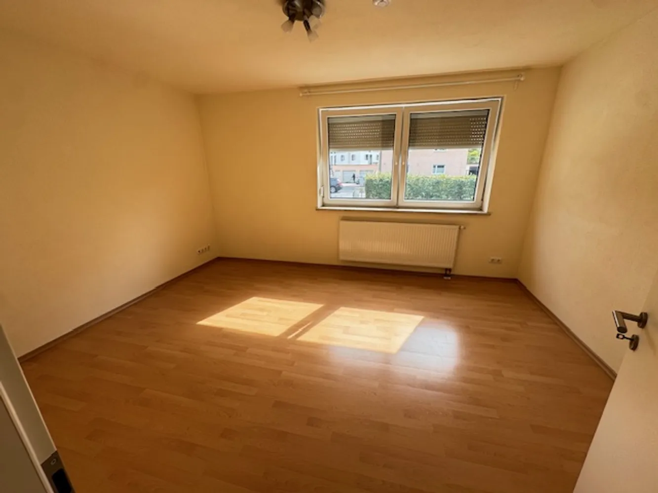 3 Zimmer Wohnung mit 80 m² in Weiden in der Oberpfalz – Bild 5
