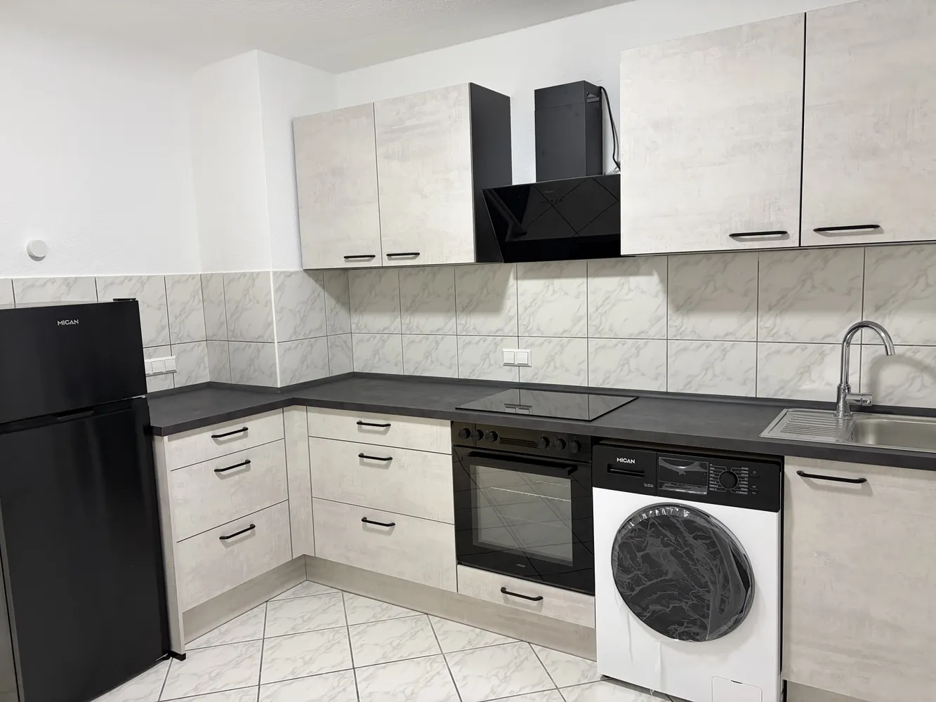 1 room apartment with 40 m² in Mannheim – Photo 2