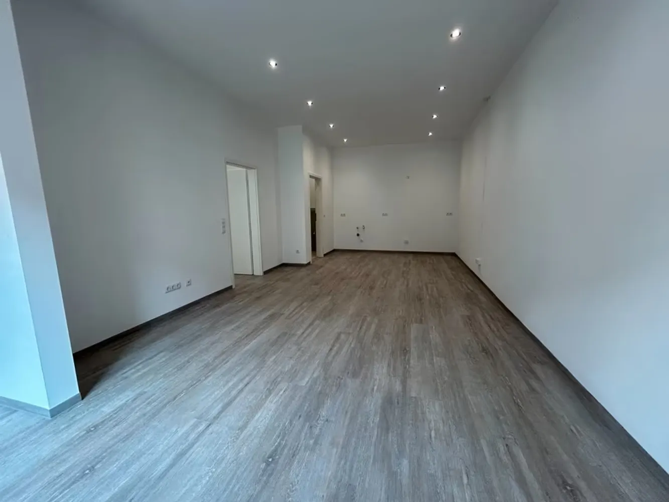 2 room apartment with 55 m² in Ludwigshafen am Rhein – Photo 7
