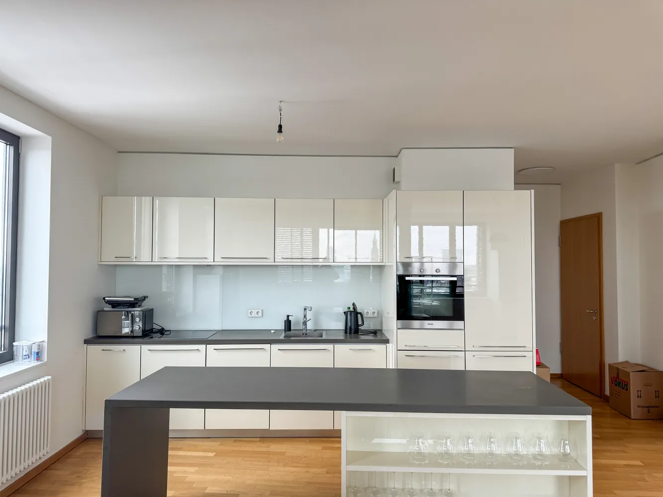 2 Zimmer Wohnung mit 115 m² in Hamburg – Bild 4