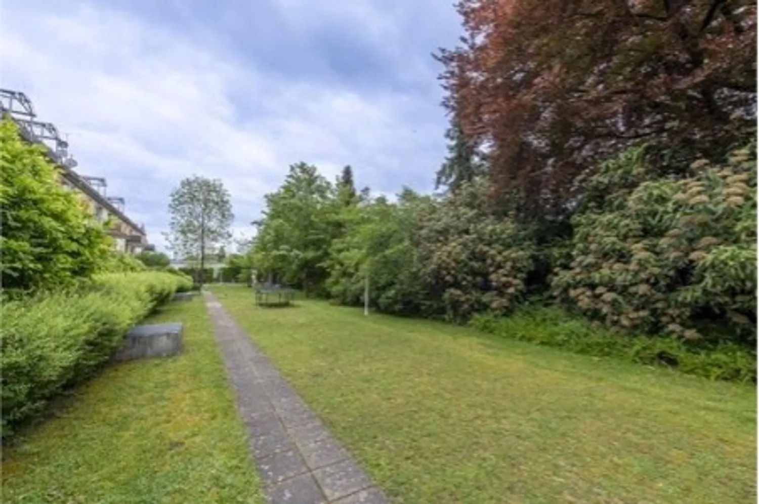 2 Zimmer Wohnung mit 65 m² in München – Bild 2