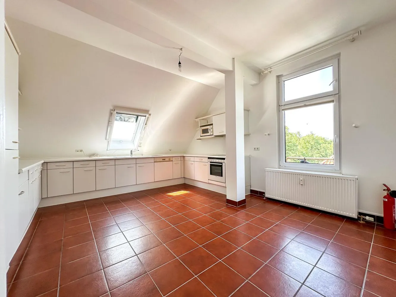 7 Zimmer Wohnung mit 250 m² in Berlin – Bild 10