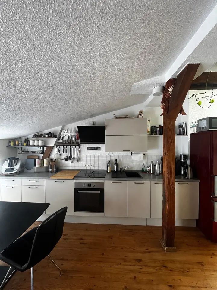 3 Zimmer Wohnung mit 82 m² in Stralsund – Bild 2