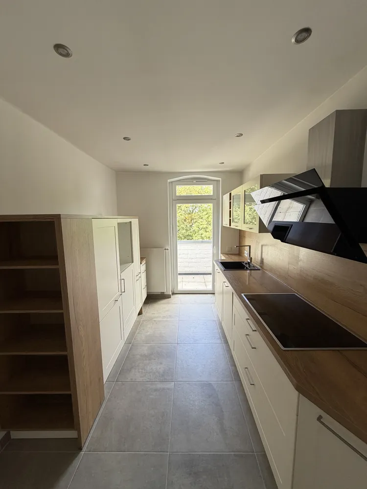 3 Zimmer Wohnung mit 95 m² in Düsseldorf – Bild 5